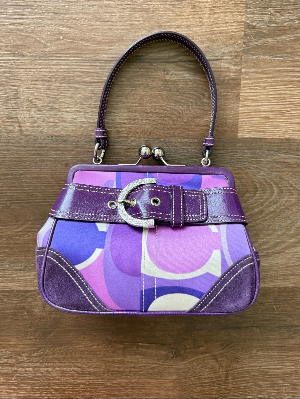 Vintage Coach Kisslock bag in Optic Purple